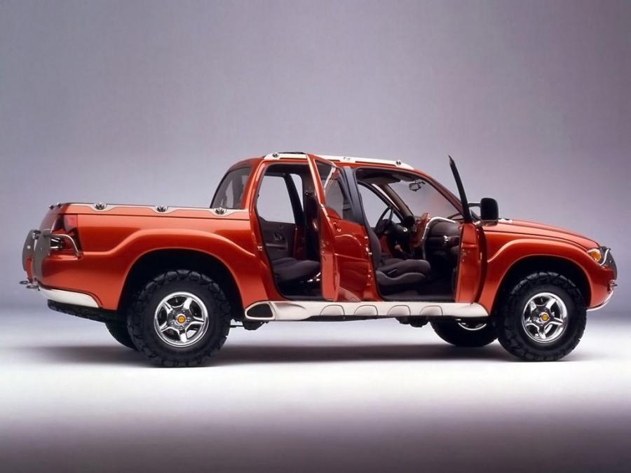  Ford Adrenalin Concept Truck 1996 года  (фото 3 из 3)